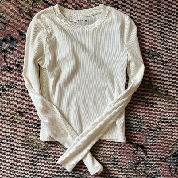 Abercrombie long sleeve ribbed crew tee - Picture 3 of 3